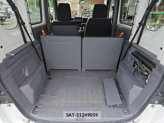 Honda N-VAN 2020-04 8881389-23