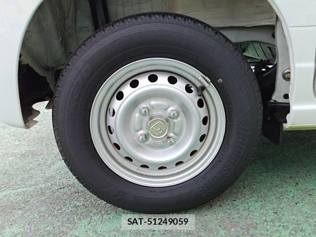 Honda N-VAN 2020-04 8881389-25