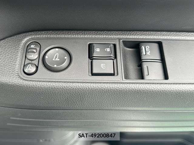 Honda N-VAN 2025-10 8881387-14