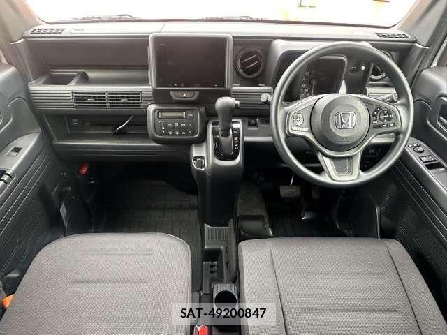 Honda N-VAN 2025-10 8881387-6