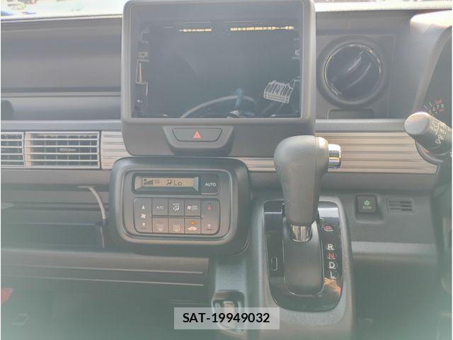 Honda N-VAN 2024-08 8881386-12