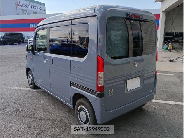 Honda N-VAN 2024-08 8881386-4