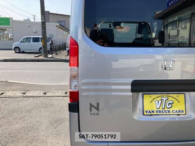 Honda N-VAN 2018-10 789837-13