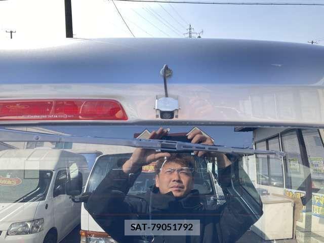 Honda N-VAN 2018-10 789837-16
