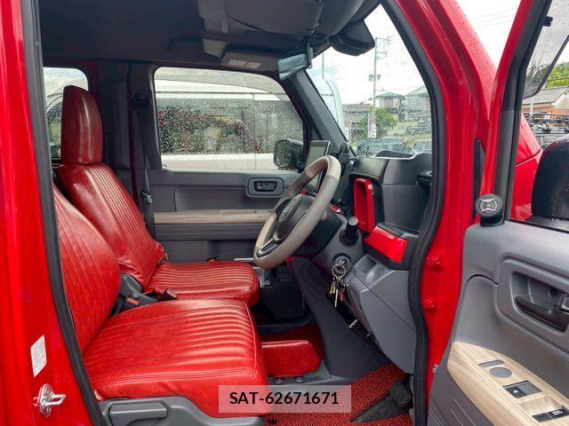Honda N-VAN 2019-04 1073627-11