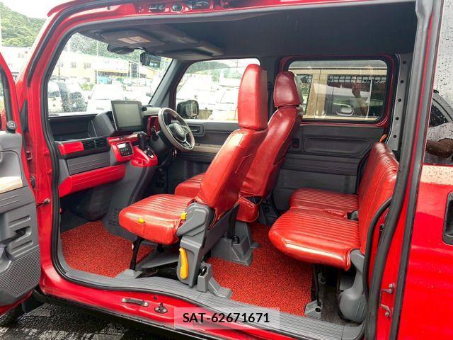 Honda N-VAN 2019-04 1073627-16