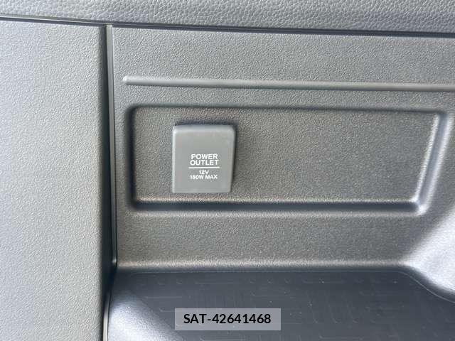 Honda N-VAN 2025-09 1319989-12