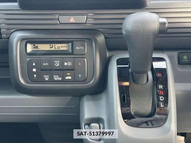Honda N-VAN 2025-11 2352103-17
