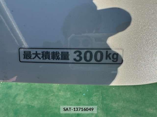 Honda N-VAN 2025-10 2965233-8