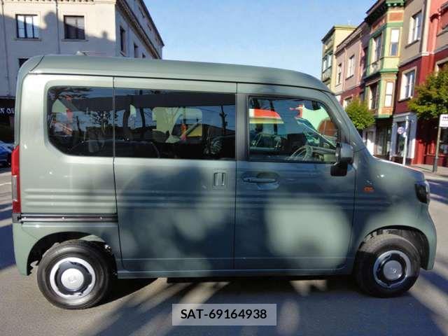 Honda N-VAN 2025-12 3382414-6