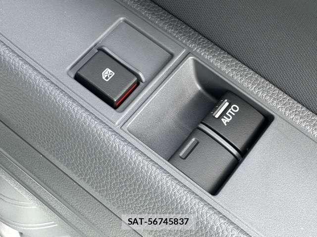 Honda N-VAN 2025-12 5874794-15