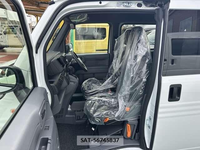 Honda N-VAN 2025-12 5874794-4