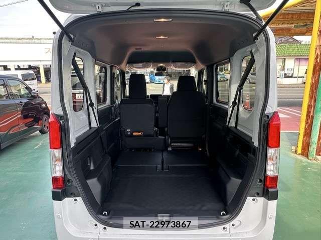 Honda N-VAN 2025-10 6015406-12