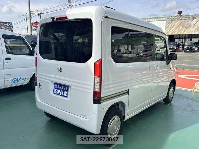 Honda N-VAN 2025-10 6015406-13