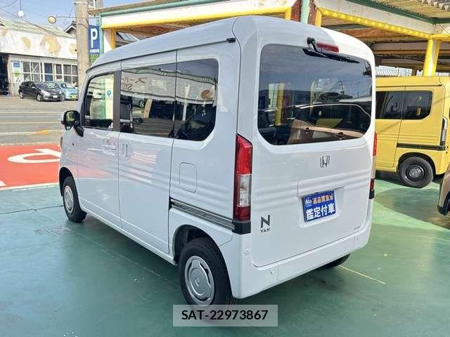 Honda N-VAN 2025-10 6015406-3