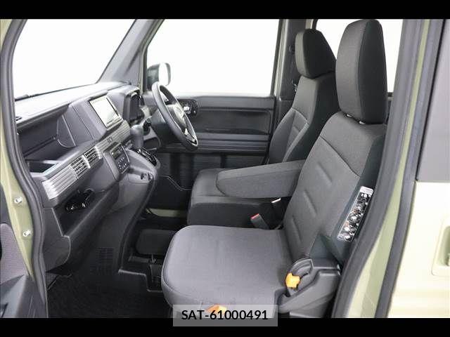 Honda N-VAN 2021-03 6677389-11