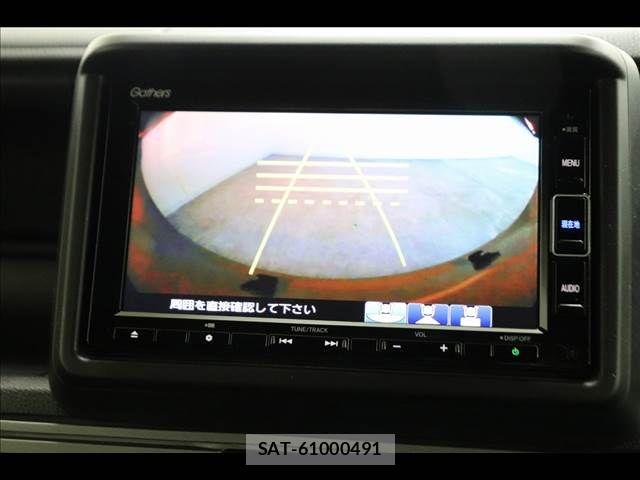 Honda N-VAN 2021-03 6677389-2