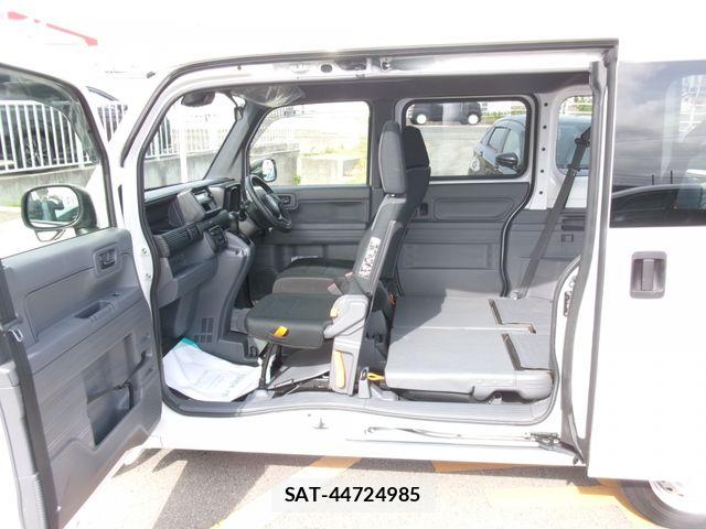 Honda N-VAN 2021-05 7060089-18