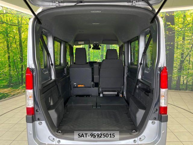 Honda N-VAN 2024-06 7217137-9