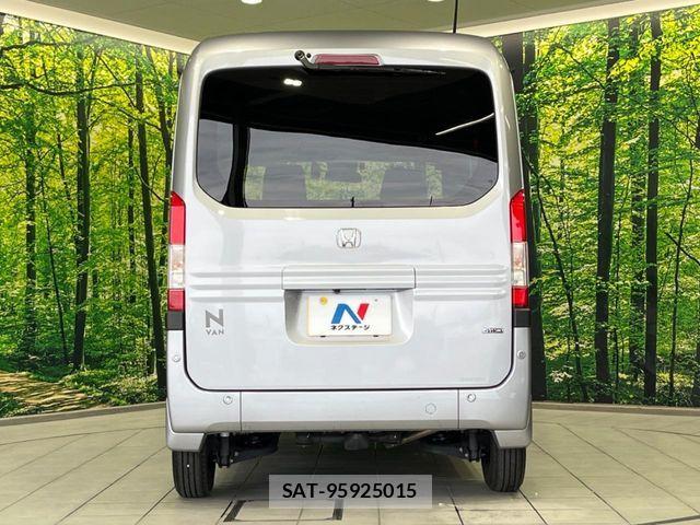 Honda N-VAN 2024-06 7217137-14