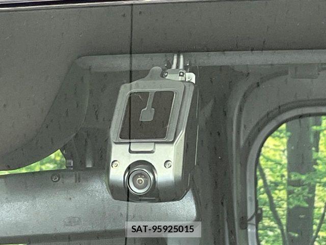 Honda N-VAN 2024-06 7217137-6
