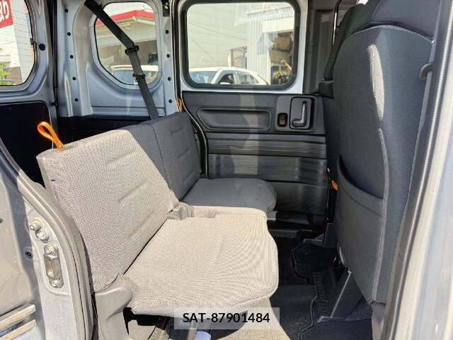 Honda N-VAN 2020-01 7251826-12