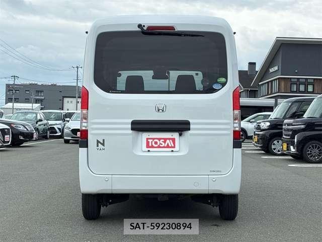 Honda N-VAN 2021-01 7251822-12