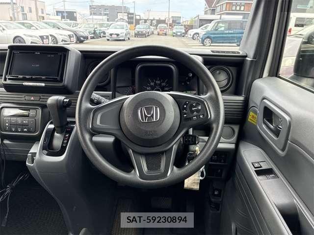 Honda N-VAN 2021-01 7251822-23
