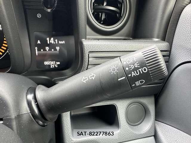 Honda N-VAN 2025-08 7329105-19
