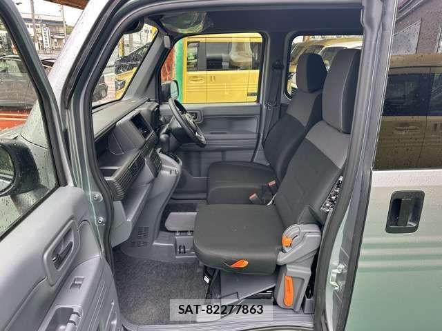 Honda N-VAN 2025-08 7329105-4