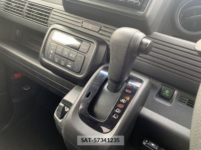 Honda N-VAN 2020-03 7329115-15