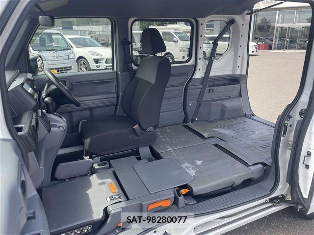 Honda N-VAN 2021-03 7329116-16