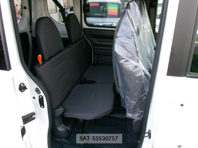 Honda N-VAN 2026-01 7359198-22