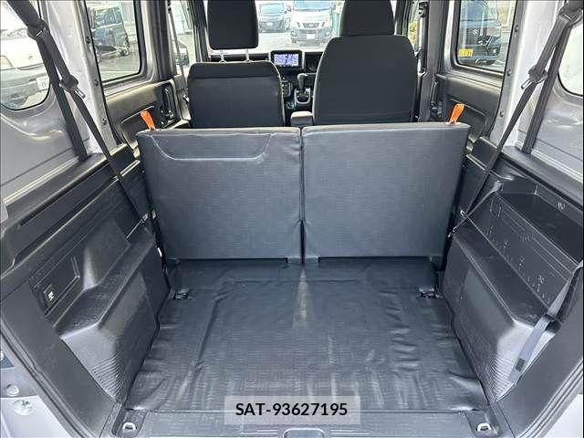 Honda N-VAN 2020-05 7456556-12