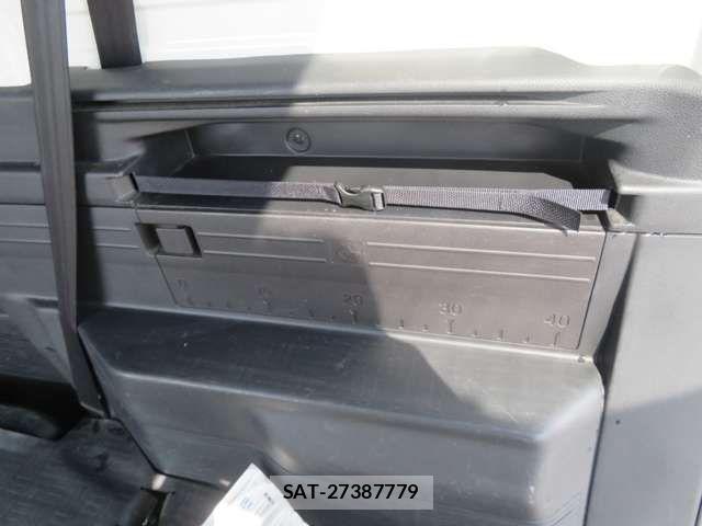 Honda N-VAN 2019-06 7456559-11