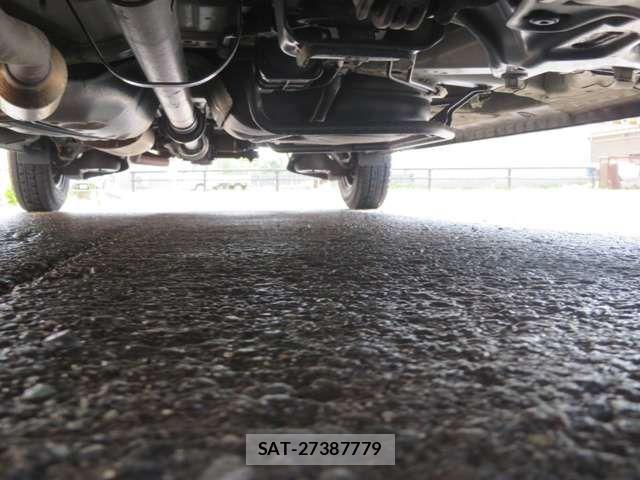 Honda N-VAN 2019-06 7456559-12