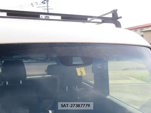Honda N-VAN 2019-06 7456559-13