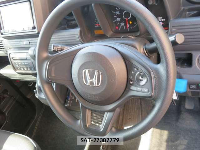 Honda N-VAN 2019-06 7456559-15