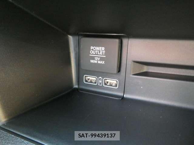 Honda N-VAN 2026-02 7502078-5