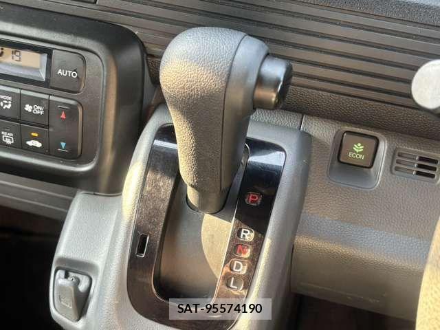 Honda N-VAN 2020-11 7509582-7