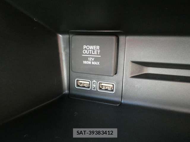 Honda N-VAN 2026-02 7502082-5