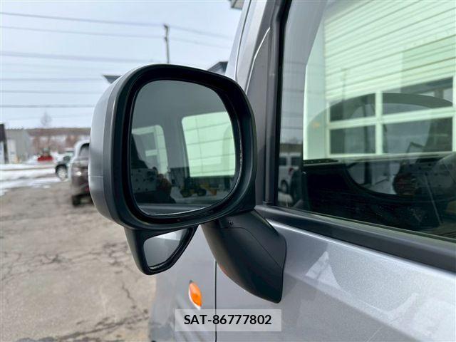 Honda N-VAN 2019-09 7726870-11