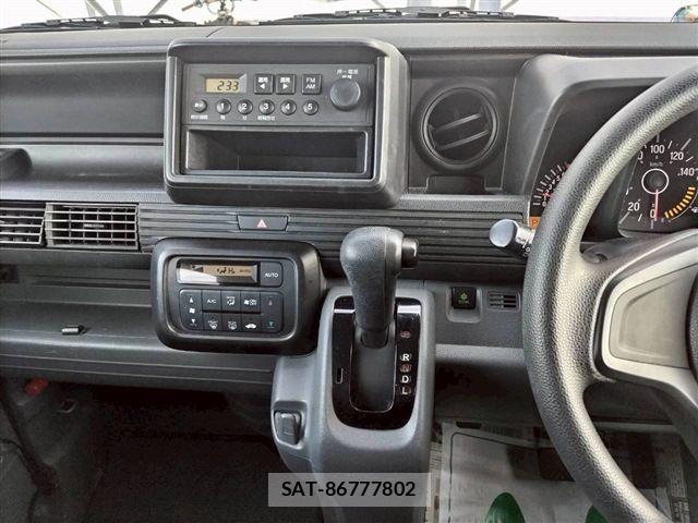 Honda N-VAN 2019-09 7726870-23