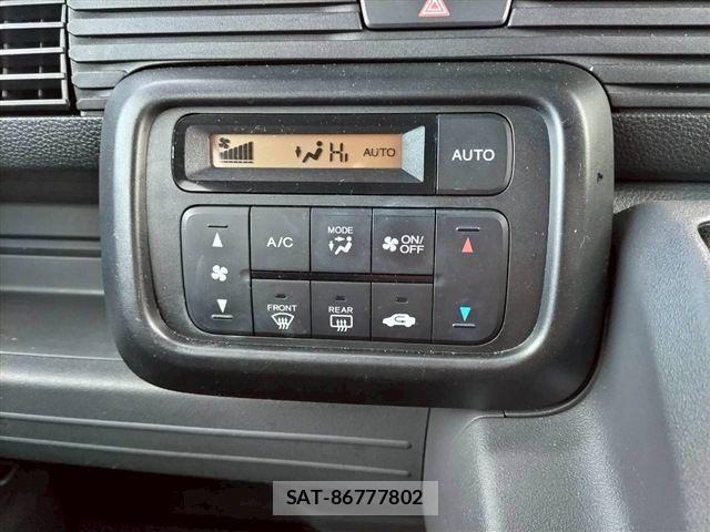 Honda N-VAN 2019-09 7726870-25