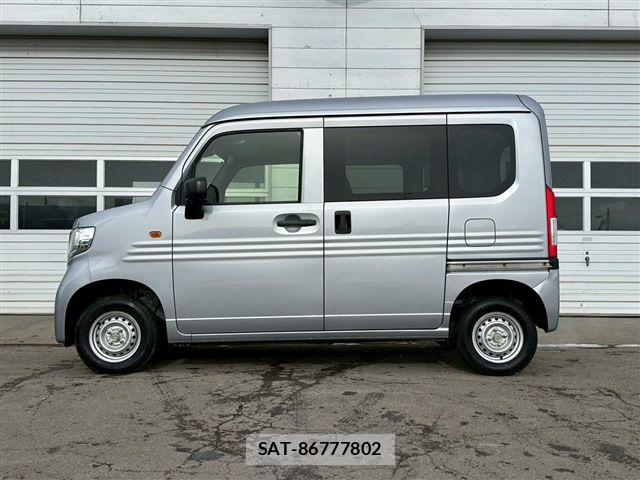 Honda N-VAN 2019-09 7726870-7