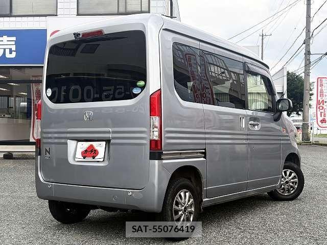 Honda N-VAN 2018-12 7878582-2