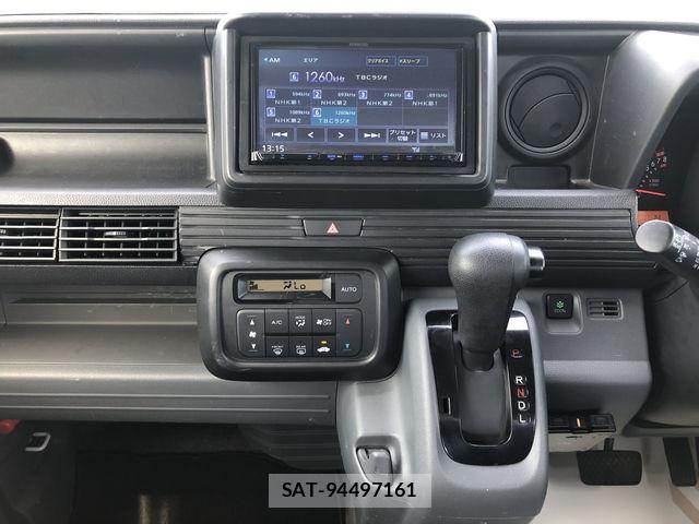 Honda N-VAN 2021-08 7980448-17