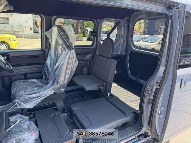 Honda N-VAN 2026-06 8075021-22