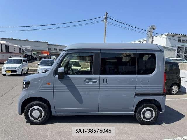 Honda N-VAN 2026-06 8075021-5