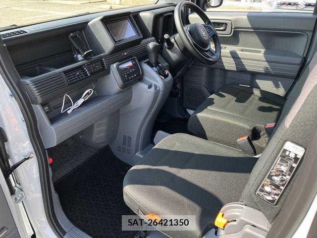Honda N-VAN 2025-12 8101026-11